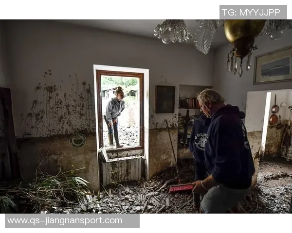 意媒曝菲尔克鲁格客战科莫遭窃房间物品原本无需参赛引发关注 意媒曝菲尔克鲁格客战科莫遭窃房间物品原本无需参赛引发关注