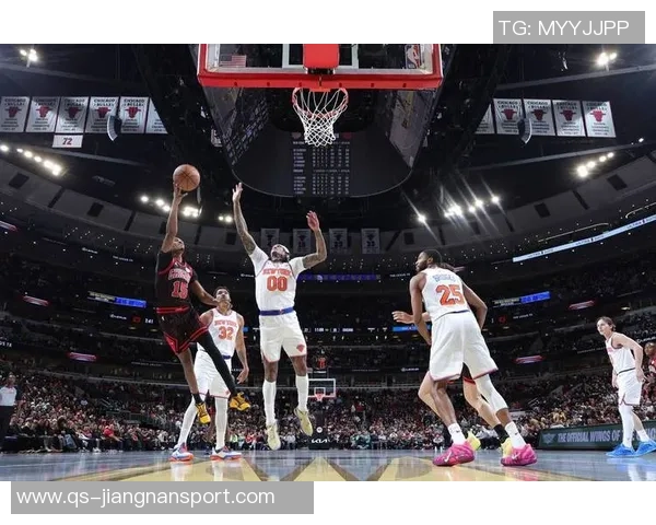 文班缺阵球队表现出色哈珀称他复出后将助力球队无敌状态 文班缺阵球队表现出色哈珀称他复出后将助力球队无敌状态