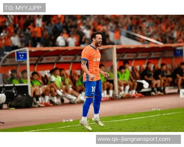 中超射手榜争夺白热化瓦科领先莱昂纳多法比奥两轮决战在即