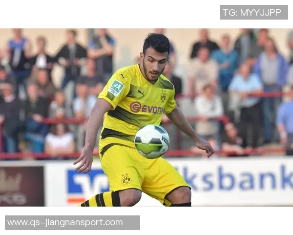 帕夫利季斯称赞特鲁宾头球精彩或将与其共同训练提升技巧 帕夫利季斯称赞特鲁宾头球精彩或将与其共同训练提升技巧