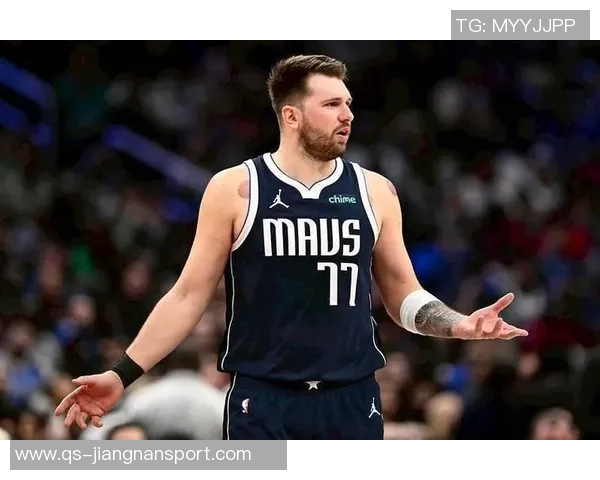 东契奇为湖人转播团队送车车上专属名牌彰显心意