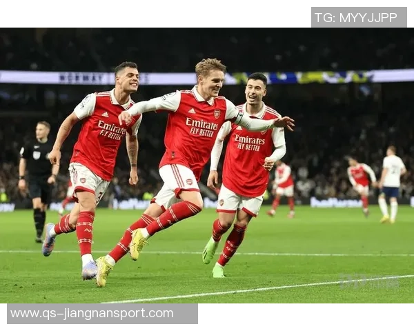 英超前瞻:阿森纳主场迎战利物浦力争三分全力以赴 英超前瞻:阿森纳主场迎战利物浦力争三分全力以赴